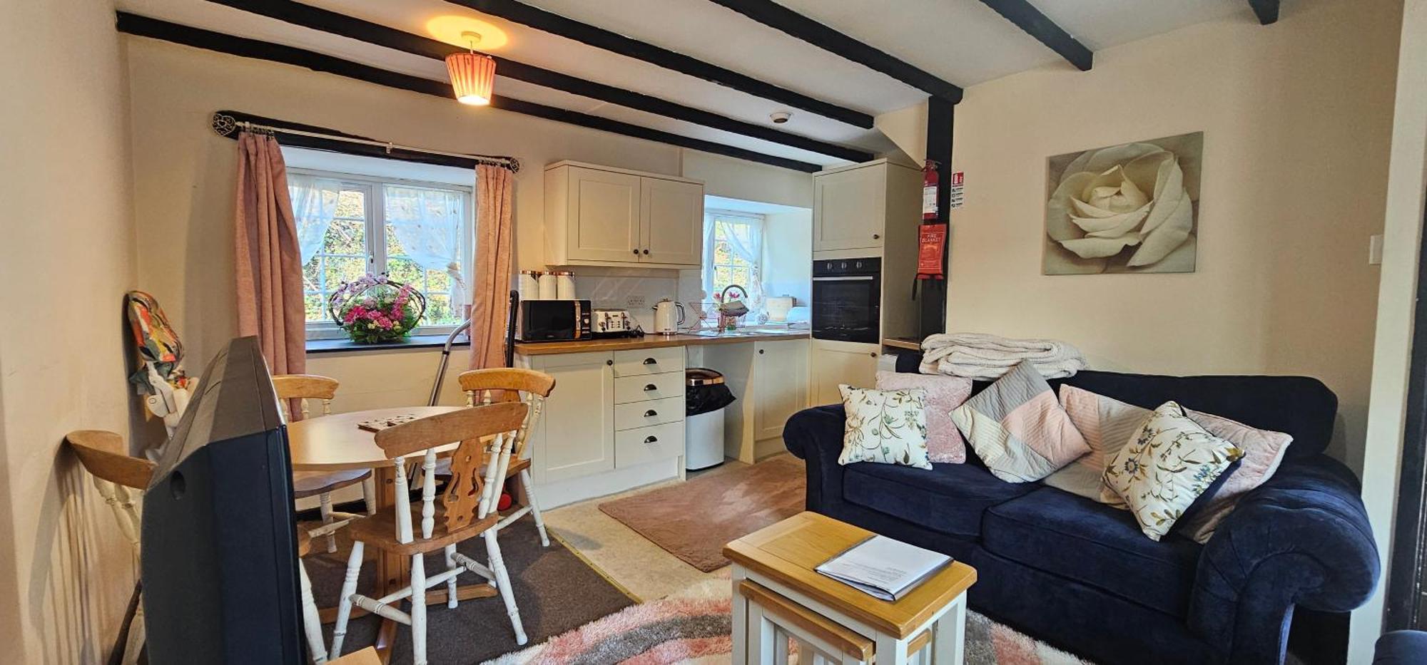 No 4 Trelawney Apartment - Onsite Bar - Restaurant - Horse Riding Menheniot Extérieur photo