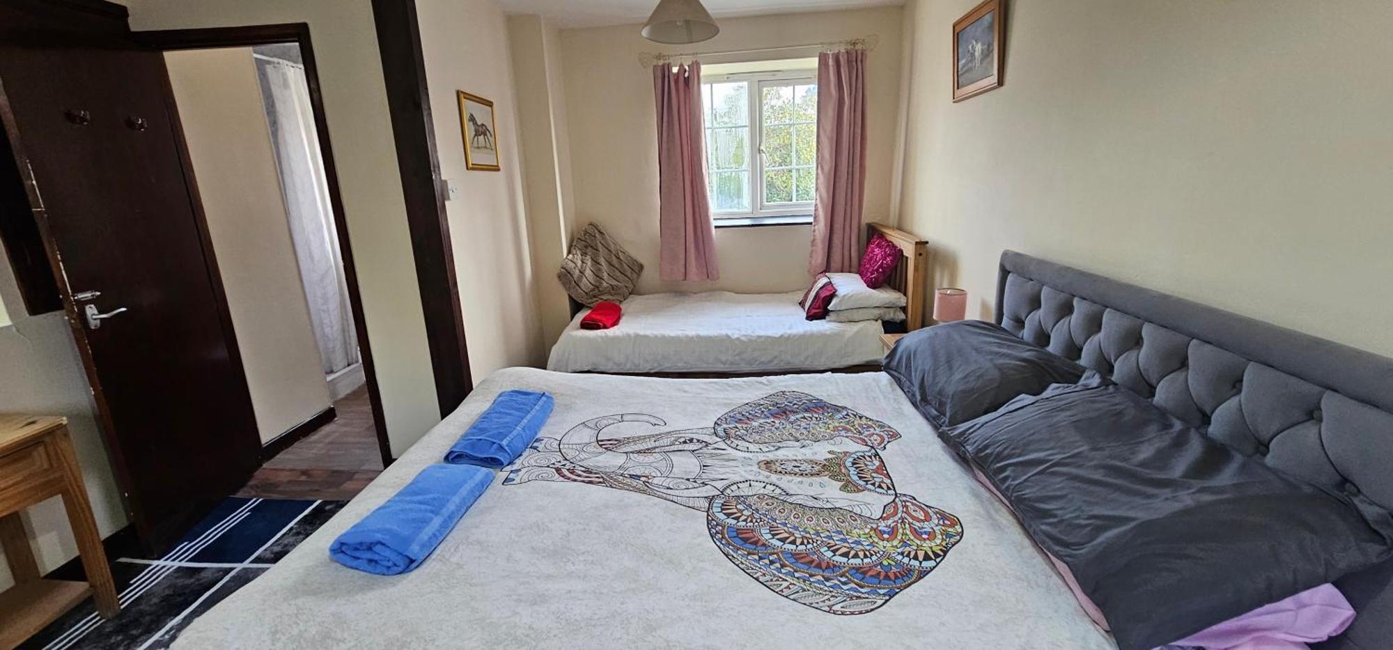 No 4 Trelawney Apartment - Onsite Bar - Restaurant - Horse Riding Menheniot Extérieur photo