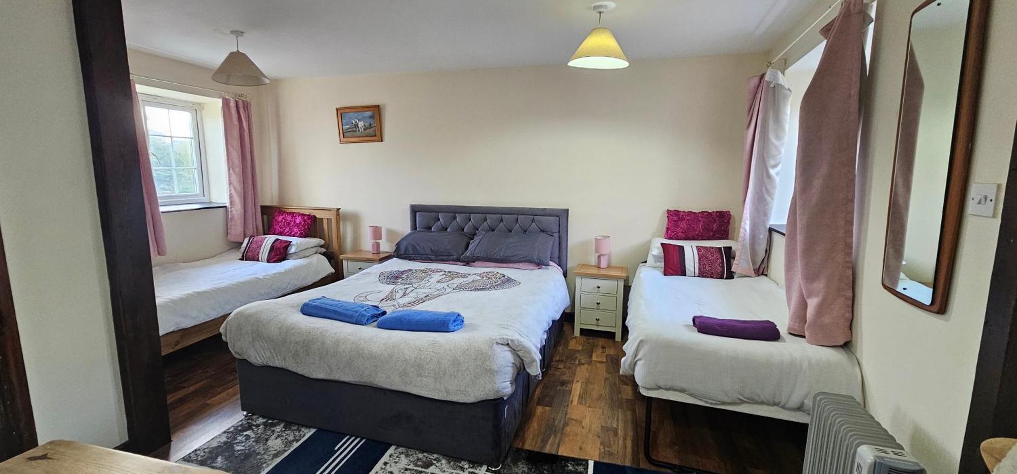 No 4 Trelawney Apartment - Onsite Bar - Restaurant - Horse Riding Menheniot Extérieur photo